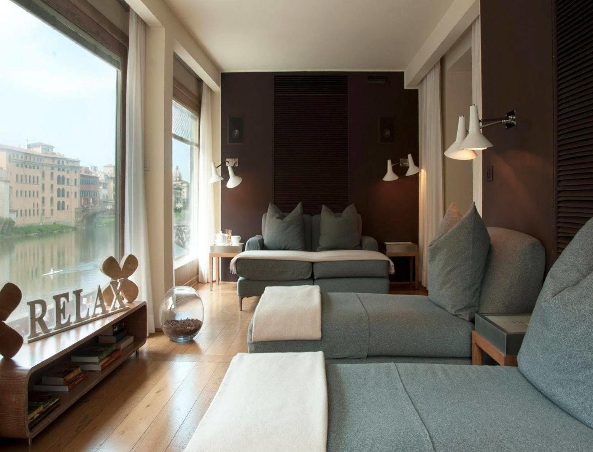 Hotel Continentale - Lungarno Collection Florence Exterior photo